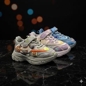 Chaussures décontractées pour enfants de haute qualité, antidérapantes, semelles souples, baskets pour enfants, fermeture à scratch, chaussures de marche pour tout-petits, colorées, sport de plein air. - Product Image 1