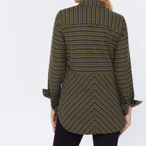 เสื้อเชิ้ตผ้าสักหลาดลำลองสำหรับผู้หญิงไซส์ใหญ่พิเศษติดกระดุมด้านหน้าโลโก้ผ้าฝ้าย100% อบอุ่นและทนทานสำหรับสวมใส่ทุกวันในฤดูใบไม้ร่วง - Product Image 5