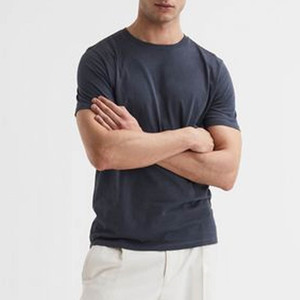 Camiseta de cuello redondo Pima para hombre, con cuello redondo de manga corta Camiseta básica Pima, camisetas ajustadas de primera calidad para hombre - Product Image 3