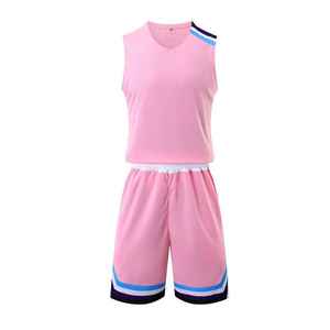 Uniformes de baloncesto personalizados diseñados para el rendimiento con tela de poliéster ligera y transpirable - Product Image 1