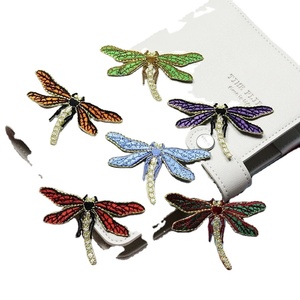 Écusson de broderie libellule DIY Vêtements Couture Broderie Sac à dos Vêtements Applique Fer Décoré Badge - Product Image 2