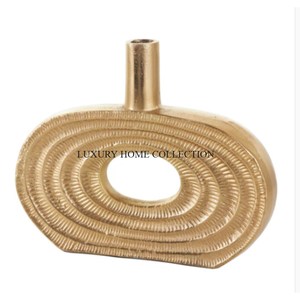 Superbes vases à fleurs en métal avec des finitions de couleurs dégradées pour ajouter une touche de couleur à n'importe quel décor de chambre à prix de vente - Product Image 4
