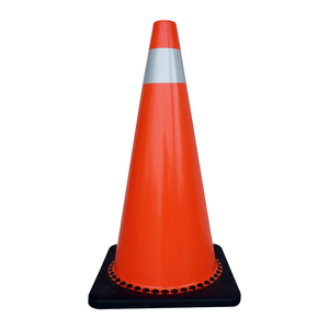 8mm2M ชุดแหวนทรงกรวยจราจรสองสีวัสดุ HDPE ประกอบด้วยโซ่สองสี8mm2M สำหรับเชื่อมต่อสิ่งกีดขวางถนน - Product Image 6