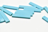 Blue Turquoise Long Slice 30X5X2 MM Approx Smooth Lab Créé Dalle de polissage de pierres précieuses pour la fabrication de bijoux et d'artisanat en cristal.