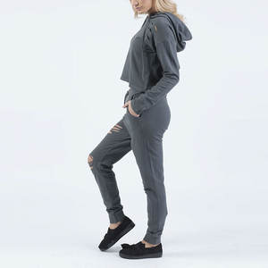 Conjunto Deportivo de Dos Piezas para Mujer, Estilo Desgastado, Sudadera con Capucha y Pantalones, Ropa de Moda, Proveedor Mayorista - Product Image 3