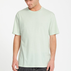 2025 dernière conception léger coton biologique T-Shirt pour hommes Logo personnalisé de haute qualité décontracté solide motif tricoté tissu - Product Image 1