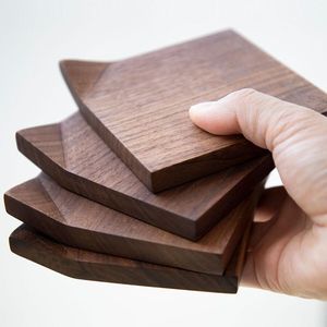 Dessous de verre à thé en bois au design unique Vaisselle de petit déjeuner personnalisée Ustensiles de cuisine Tapis et tampons Style rustique moderne au meilleur prix - Product Image 4