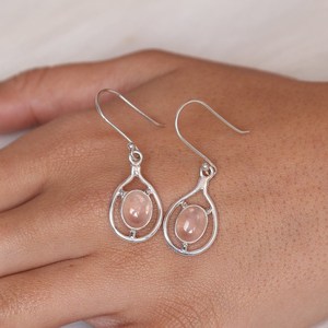 Pendientes colgantes de plata de ley 925 para mujer, piedras preciosas de cuarzo rosa Natural, cabujones de forma ovalada, regalo perfecto para ella - Product Image 2