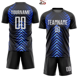 Uniforme de fútbol de poliéster 100% transpirable de moda de alta calidad hecho en Pakistán para equipos - Product Image 1