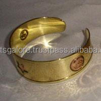 Brazaletes de Metal Artesanal Bohemio Tallados a Mano, Únicos, con Cuentas, Estilo Personalizado, Regalo de Moda Personalizado - Product Image 3