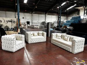 Ensemble de canapé-lit Chesterfield de luxe convertible, canapé-lit moderne capitonné, meubles de salon avec détails dorés - Product Image 5