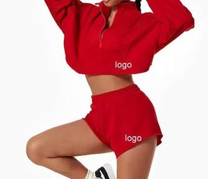 Derniers modèles de ensembles pour femmes, sweat-shirt à capuche court avec fermeture éclair et short, impression de logo personnalisée, ensembles unis pour femmes, service OEM - Product Image 1