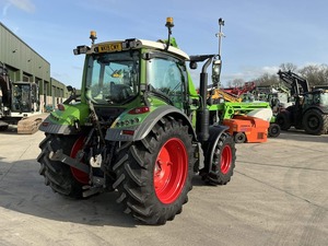 Tractor Agrícola Fendt 1050 Vario de 24 HP, 4x4, de Primera Calidad, Precio de Fábrica, Potente y Eficiente para Uso Agrícola - Product Image 3