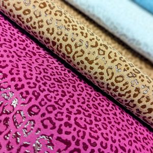 Giày túi thời trang phụ kiện da bò Ý trong suốt LEOKRISTAL hiệu ứng da báo bóng mượt cao cấp sẵn sàng giao hàng - Product Image 3