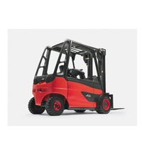 Chariot élévateur Linde série 388 3,5t, système à double pédale Linde, batterie au plomb-acide, chariot élévateur contrepoids E35H
