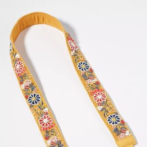 Vente en gros de sangles de sac à main brodées de perles de rocaille de luxe, ceinture étanche, poignées de sac à main, pièces et accessoires - Product Image 4