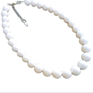 Women's Attractive Wedding Party <b>Necklace</b> with Color Resin Beads for Christian Engagement & Christmas Parties - Product Image 1