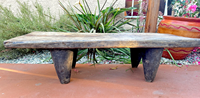 Table basse originale en bois de manguier de qualité supérieure fabriquée à la main Naga meubles de maison rustiques avec finition naturelle charme intemporel artisanat en métal