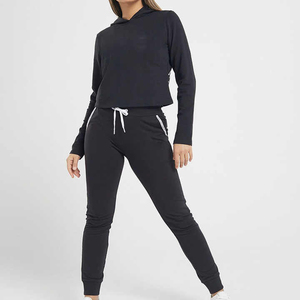 Vêtements de jogging pour femmes Survêtements d'entraînement Logo personnalisé Ensembles de jogging pour femmes avec service OEM Meilleur matériel Survêtements pour femmes - Product Image 1
