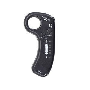 Jiesen <span class=keywords><strong>4</strong></span>-bánh xe điện nhỏ Skateboard OEM ODM Bán buôn giá rẻ điều khiển từ xa cá thiết kế vật liệu nhựa - Product Image 5