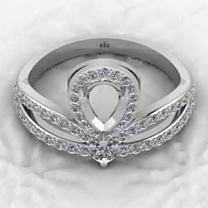 Anillo de Cóctel de Plata de Ley 925 de Alta Calidad con Microincrustaciones de Circonita Cúbica en Forma de Pera de 8x5 mm, Ideal para Joyería con Piedras Preciosas - Product Image 1