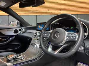 2022 NEW COUPE CAR-Sièges en cuir FWD automatiques Caméra arrière intérieure sombre - Product Image 3