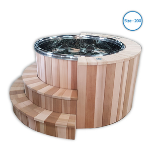 ฝาครอบไม้ซีดาร์แดงสแตนเลส 304 ทรงกลมขนาด 200 ซม. พร้อมบันไดไม้ 2 ขั้น สำหรับโรงแรม รีสอร์ท วิลล่ากลางแจ้งแบบธรรมชาติ - Product Image 1