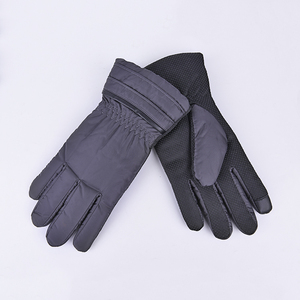 Venta al por mayor Guantes de invierno para hombre Mantener el calor en invierno Clima frío Conducción al aire libre Guantes de moda de protección térmica - Product Image 3