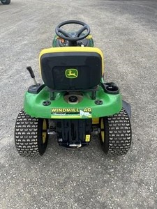 Cortacésped pequeño Jn Deere D130 de alta calidad con tracción en las cuatro ruedas con control remoto del motor de 21 HP 1 año de garantía 206kg - Product Image 4