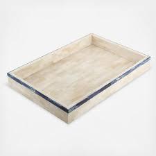 Mesa Auxiliar Redonda Hecha a Mano con Incrustaciones de Hueso con Patrón Floral en Blanco y Negro, Base de Metal con Acabado Dorado, Mueble Pequeño de Estilo Moderno - Product Image 5