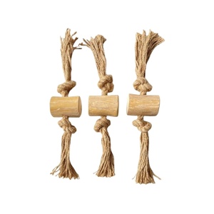 Producto nuevo DE EXPORTACIÓN DE Vietnam COFFEE WOOD TUG: juguete para mascotas como perro, gato, hámster,... Hecho de material 100% natural para masticar - Product Image 1