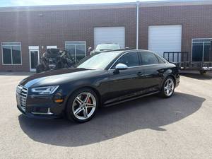 รถยนต์มือสองสภาพดี ปี 2018 Audi S4 3.0T quattro Premium Plus AWD 3.0T quattro Premium Plus 4 ประตู ซีดาน  ขาย - Product Image 3