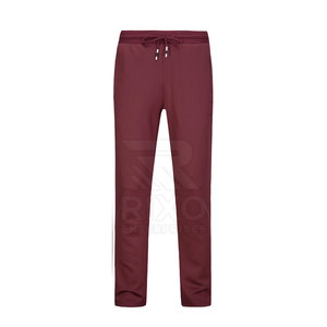 Conjuntos Deportivos Casuales Transpirables de Primera Calidad, Fabricados en Pakistán, con Logotipo Personalizado, Ropa Deportiva para Hombre, 100% Algodón - Product Image 3