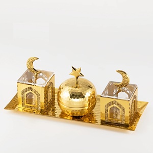 Elegante Decoración Metálica Árabe con Patrones Islámicos Tradicionales para Interiores de Hogares de Lujo - Product Image 4