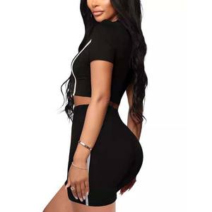 Ensembles courts pour femmes de marque privée nouvelle arrivée à la mode, haut court personnalisé de qualité supérieure pour femme, nouveau design, ensemble jumeau 2025 - Product Image 3