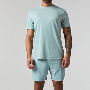 Conjunto corto de algodón personalizado para hombre, conjunto doble para gimnasio, venta al por mayor, Camiseta de algodón para hombre con pantalones cortos a juego, transpirable, fabricado por RAM Industry - Product Image 1