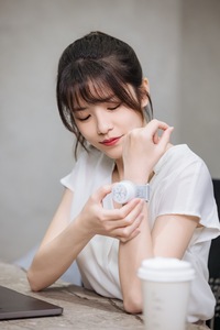 เครื่องนวดด้วยมือทำจากสแตนเลสผลิตภัณฑ์นวดฝังเข็มเพื่อรักษาใบหน้าและดวงตา - Product Image 5
