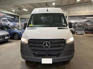 Mercedes-Benz Sprinter 2500 de haute qualité, nouveau modèle 2023, toit haut, empattement de 170 pouces, extensible - Product Image 5