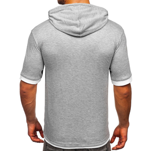 เสื้อยืดคอกลมทรงสลิมฟิตสำหรับผู้ชาย ผ้าเจอร์ซีย์ริงเกอร์ 220 กรัม พร้อมโลโก้ด้านหน้า สำหรับสตรีทแวร์ สีพื้นและลายย้อมแบบเรียบ - Product Image 2