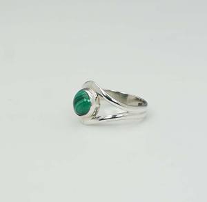 925เงินแท้เดือนพฤษภาคมหินมาลาไคต์พร้อมวงแหวนรูปตาตั้งขอบ - Product Image 2