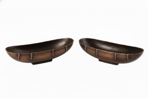Bol en métal fait main pour chocolat et caramel, ustensile de cuisine, décoration d'intérieur, dernière tendance, avec poignées modernes et texturées - Product Image 3