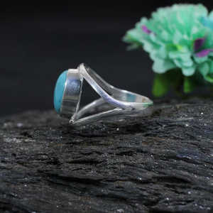 Venta al por mayor Turquoise Gemstone Silver Ring Elegant Loose Gemstones Collection - Product Image 3