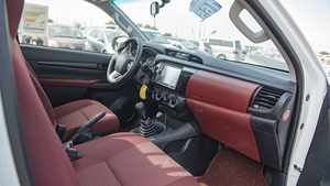 Toyota Hilux 4x4 Pick-up Double Cabine d'occasion abordable, modèle 2021/2024, 100% parfaitement fonctionnel, sans accident - Product Image 3