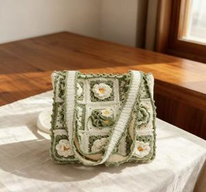 Sac bandoulière en crochet fait main avec fleurs, fermeture éclair, broderies, deux sangles, vente en gros d'usine, design élégant en polyester, idéal pour le shopping - Product Image 4