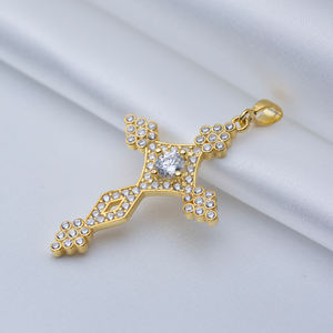 Dainty Cross Design CZ Argent Religieux Charme Pendentif En Gros À La Main Religion Bijoux Fine Collier - Product Image 2