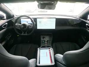 2025 650 Vehículo Eléctrico de Largo Alcance, Éxito Global en Ventas en China, 313 CV, 650 km, Batería Blade de 800 V, Pantalla de 15.6 Pulgadas, Deportivo y Fiable - Product Image 5