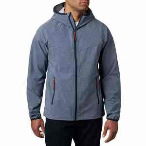 Veste Softshell de camouflage pour sports de plein air avec logo frontal et capuche, idéale pour l'entraînement par temps froid - Vêtement d'hiver unisexe personnalisable - Product Image 1