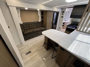 Remolque Forest River Wildwood 300ICE 2026 Usado en Excelentes Condiciones, Listo para la Venta - Product Image 4