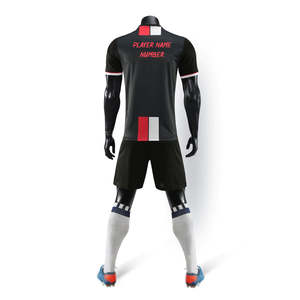 Ensemble de maillots de football personnalisés, fabricant OEM en gros, fournisseur d'uniformes de football, production en vrac, tissu respirant et léger - Product Image 2