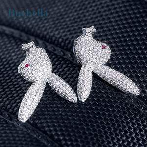 Venta caliente 14K White Iced S925 Sterling Silver Upside Down Bunny Stud Pendientes Diamond Hip Hop Pendientes para hombres - Product Image 2